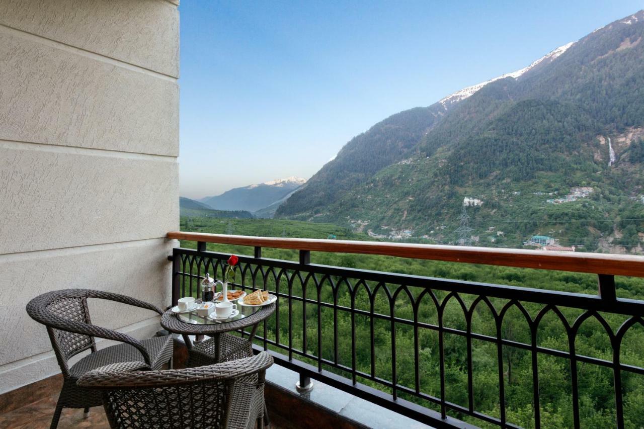 Alokik Resort- Pure Veg Manali  Luaran gambar