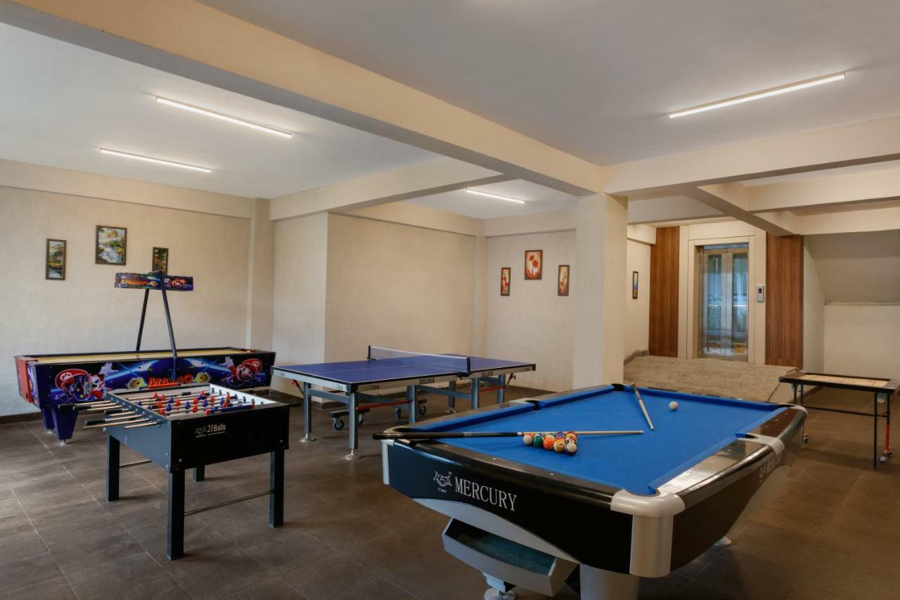 Alokik Resort- Pure Veg Manali  Luaran gambar